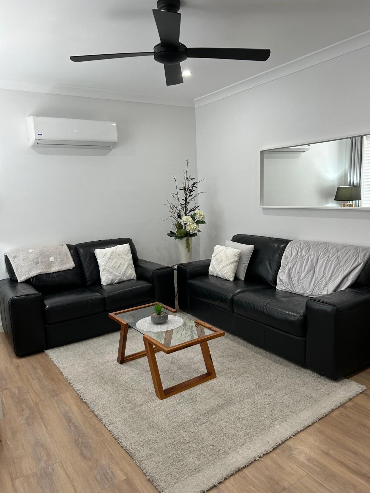 Annie'S Apartment 干比尔山 外观 照片